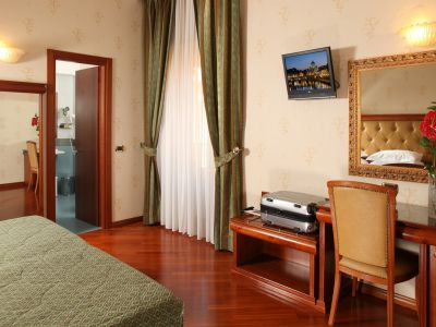 hotel-serena-rome-room-02